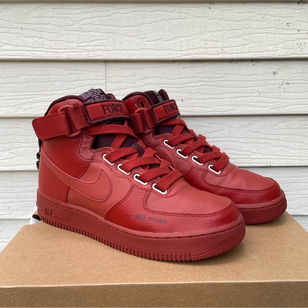 Nike AF1 High Bold Red High-Tops